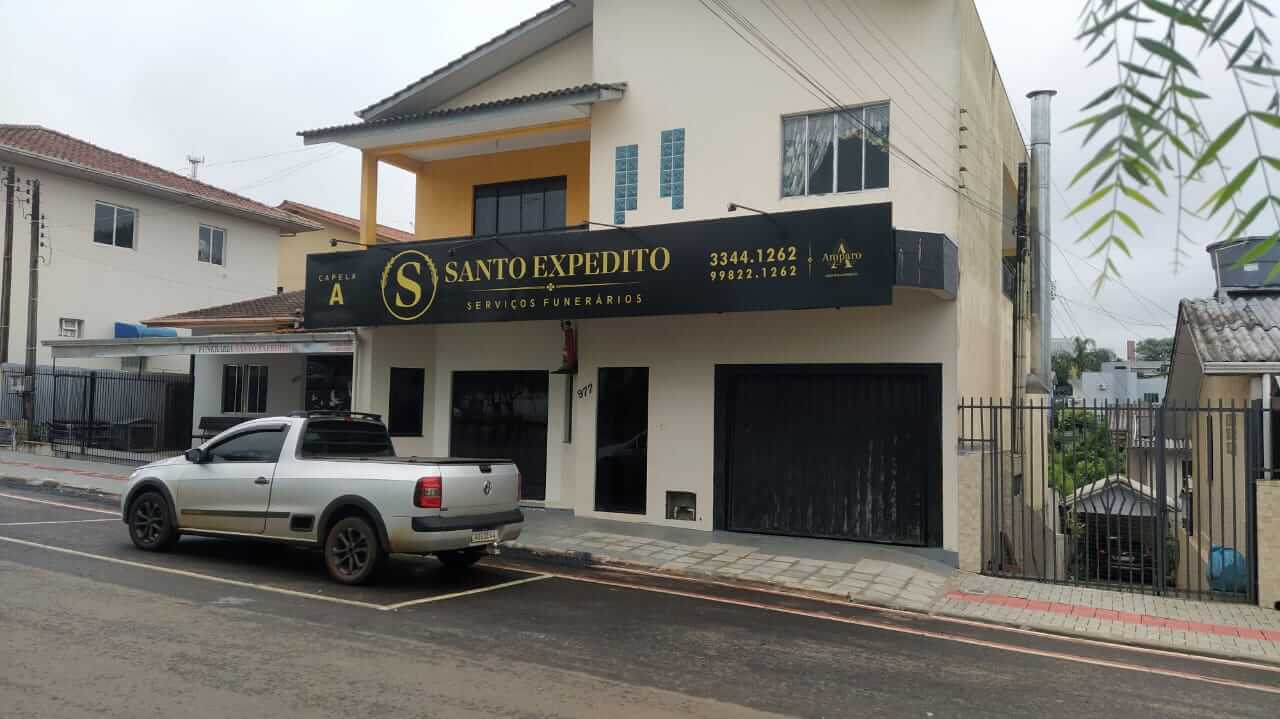 funeraria santo expedito comprimida.jpeg